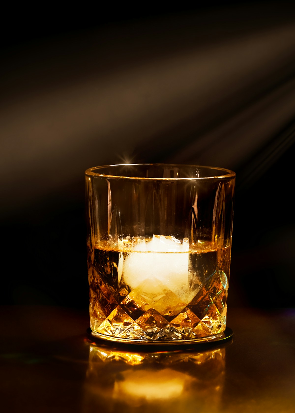 Cocktails at YǏNG